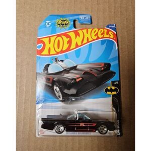 Hot Wheels‎ 2022 TV Series Batmobile